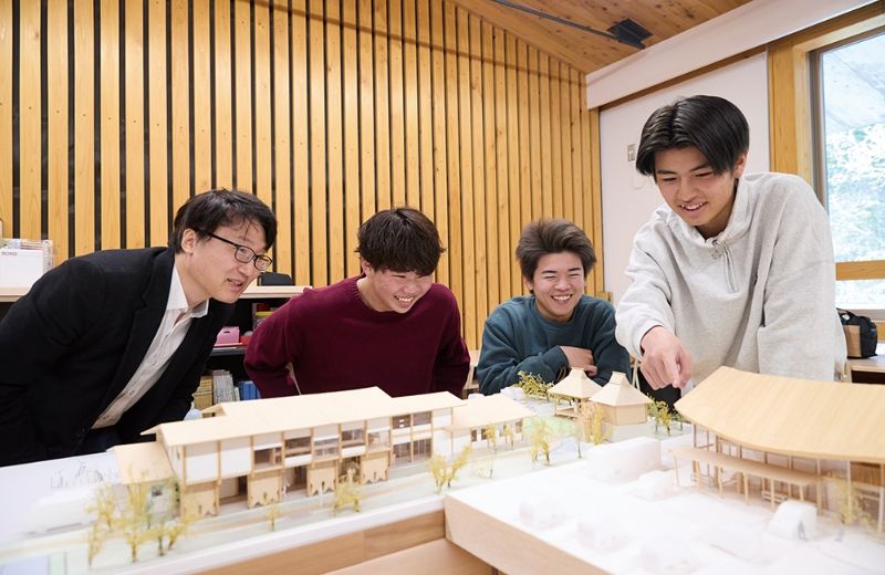 学校のようす